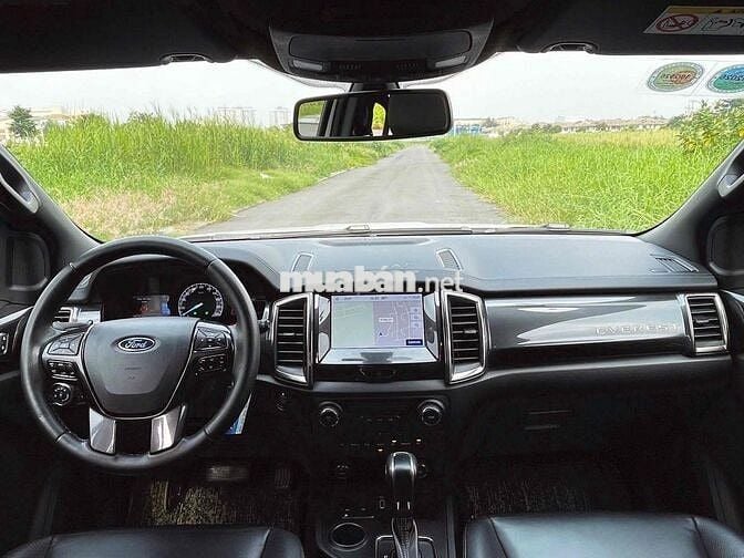 Ford Everest 4x2 AT 2022 - 42000 km