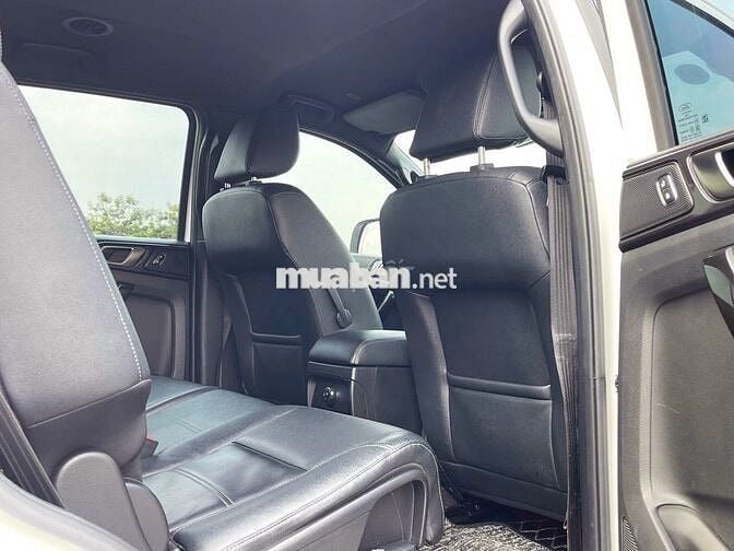 Ford Everest Titanium 2.0L AT 4x2 2022 - 42000 km