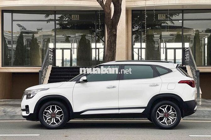 Kia Seltos 2022 Luxury 1.4 AT - 50000 km