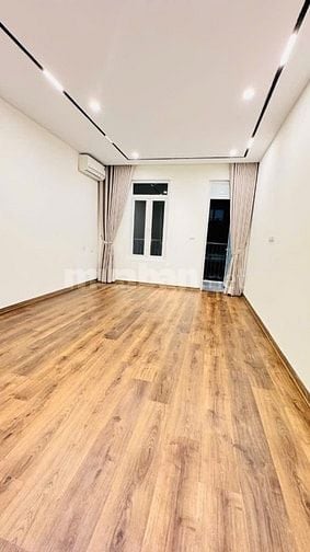Bán nhà trung tâm Thanh Xuân, ngõ oto tránh nhau, ngay hồ Khương Hạ