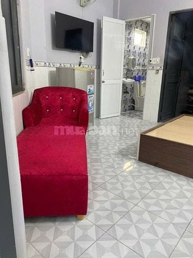 QUẬN 10 KẾ Q3, CHDV 8 TẦNG, THANG MÁY, 13PN DÒNG TIỀN 80TR/TH, 86M2.