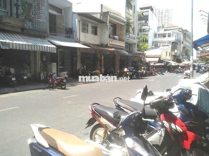 Cho Thuê Nhà Đường Phú Giáo, Quận 5 ( Cho Làm CHDV - Cải Tạo )