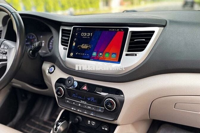 Hyundai Tucson 2016 2.0 AT - 97000 km