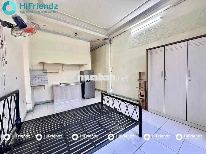 Cho thuê phòng giá rẻ có ban công gần nhà thờ Nam Hải chung cư Topaz