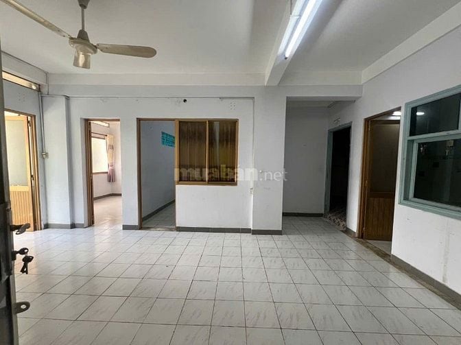 Bán căn hộ lầu 1, lô B-CC Bình Thới, MTNBộ 6m(XH) Dương Đình Nghệ, P.8
