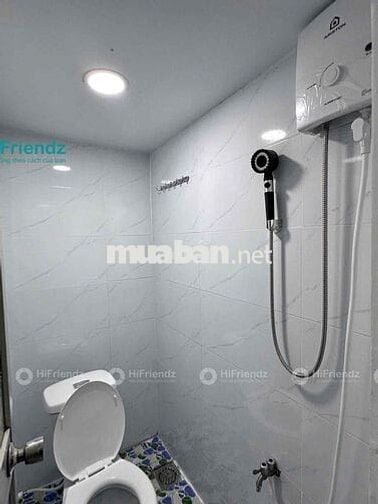 DUPLEX MỚI TOANH SIÊU XINH GẦN CẦU CHÀ VÀ - TIỆN QUA Q5 Q10 - UEH