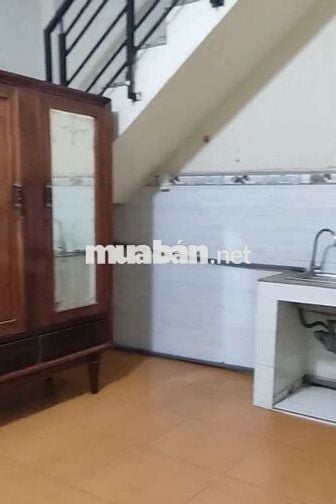 Cho thuê nhà 40m2 hẻm xe hơi Trần Thị Trọng, Tân Bình