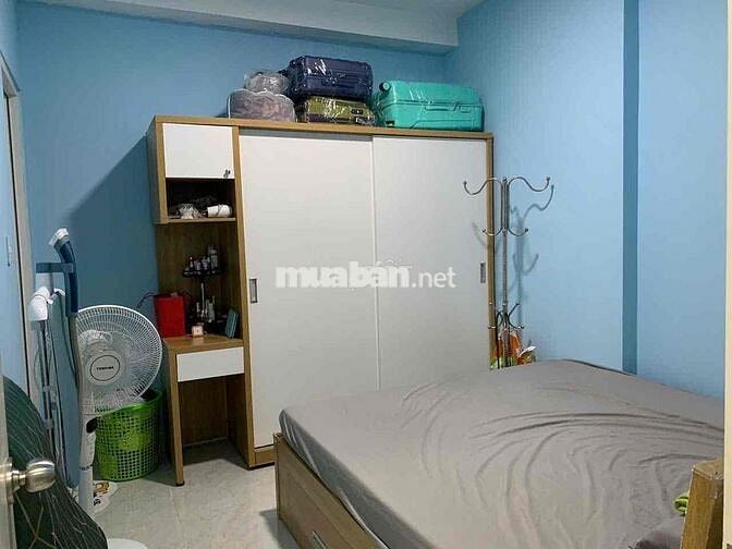 Bán căn hộ 2PN, 2WC, 55m² Saigon Intela, giá 2 tỷ