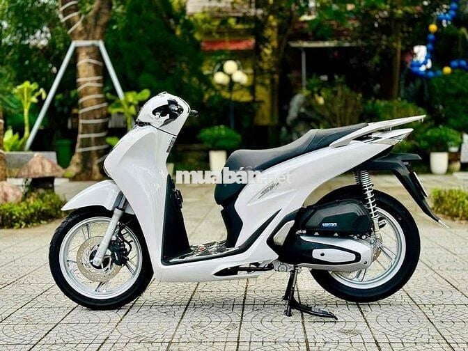 SH2024  biển 26969  , đi lướt 5ngàn km ,như mới