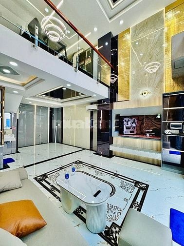 ⭐️Nhà 4 Lầu tuyệt đẹp CAO CẤP hẻm xe hơi 5m, cách MT Huỳnh Khươn An 5m