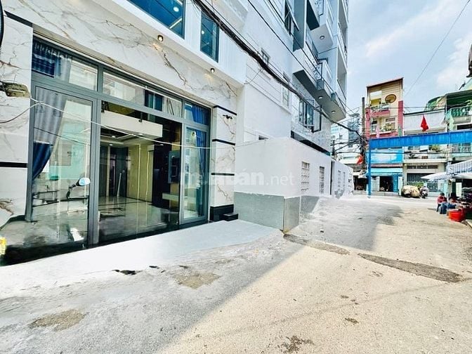 ⭐️Nhà 4 Lầu tuyệt đẹp CAO CẤP hẻm xe hơi 5m, cách MT Huỳnh Khươn An 5m