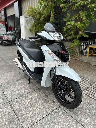 sh 150i 2010 trắng sporty sm500 zin chưa rớt đầu