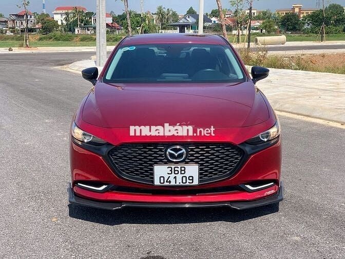 Mazda 3 2022 1.5L Sport Luxury - 74000 km