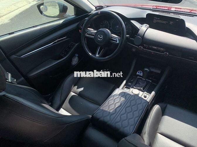 Mazda 3 2022 1.5L Sport Luxury - 74000 km