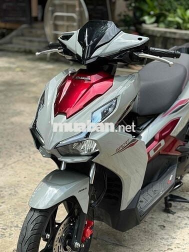 Cần bán xe ab phiên bản đặt biệt đi lướt