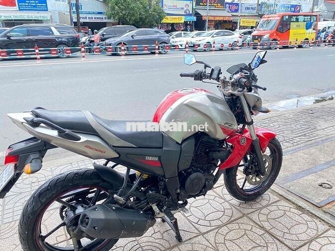 Yamaha FZ-S