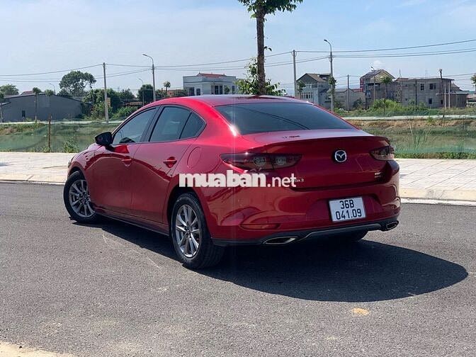 Mazda 3 2022 1.5L Sport Luxury - 74000 km