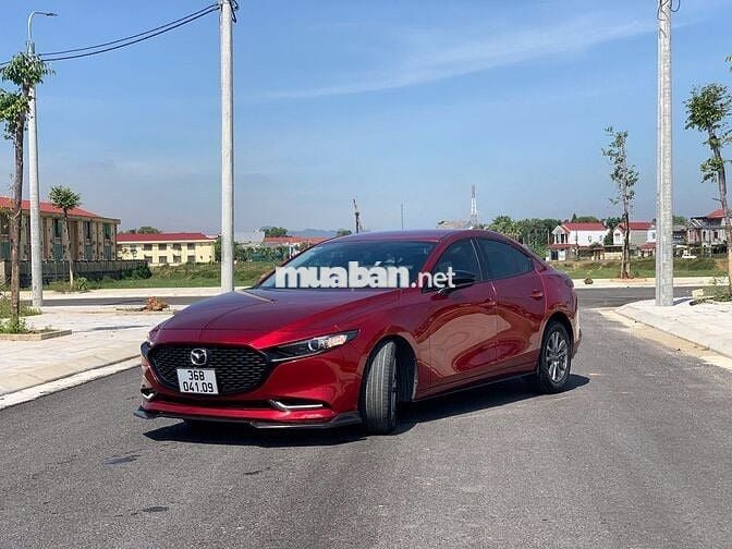 Mazda 3 2022 1.5L Sport Luxury - 74000 km