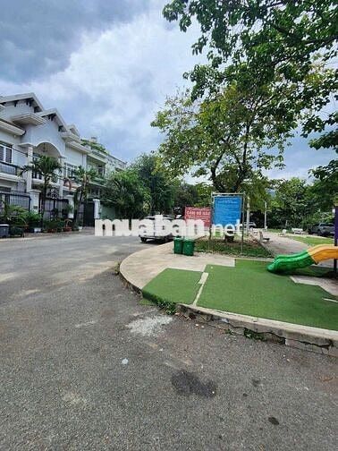 Còn xót lại lô *** , đẹp nhất khu bên sông , p. Hiệp bình chánh