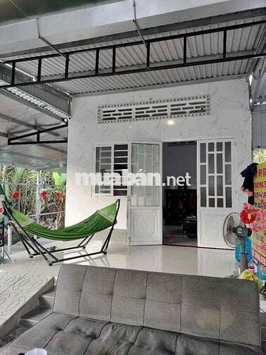 Bán đất bao gồm quán cafe và nhà ở