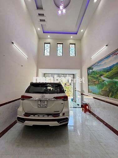 NHÀ ĐẸP Ở NGAY, XE HƠI NẰM TRONG NHÀ - 4x17M - KHU ĐỒNG BỘ CAO TẦNG