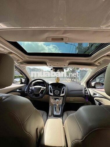 Ford Focus 2015 Titanium 2.0 AT - 100000 km