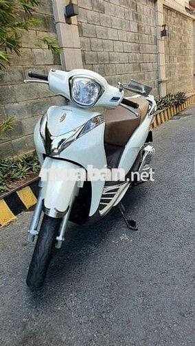 Xe sh mod , đăng ký 2019 , màu trắng , Xe mới 96%