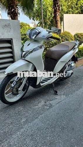 Xe sh mod , đăng ký 2019 , màu trắng , Xe mới 96%