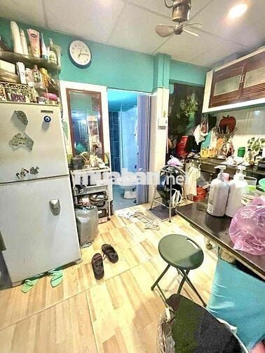 NHÀ TRUNG TÂM 3.95 TỶ HẺM THÔNG KHU DÂN CƯ ĐÔNG ĐÚC
