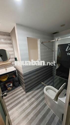 Nhà mặt tiền đường Đào Duy Anh, Phú Nhuận, HCM DT 5.2x8m 3 lầu