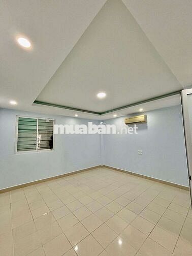 Bán nhà đường nguyễn xí giá 3 tỷ 450 shr
