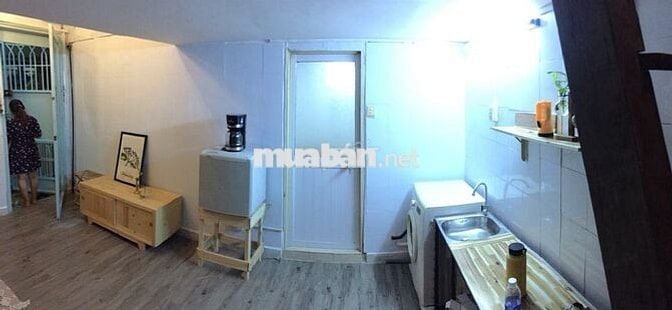 Cho thuê dài hạn căn hộ chung cư (30m2) đẹp, gần chợ Bến Thành