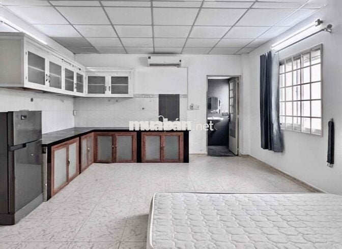 🏡 (ảnh thật 100%) căn hộ full nội thất cực rộng ngay CV Lê Văn Tám
