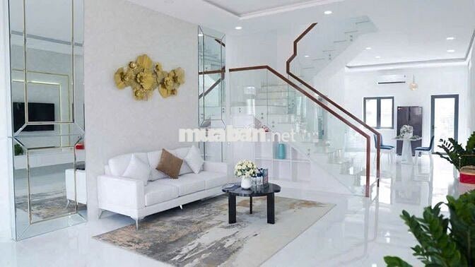 Nhà phố cao cấp 2 lầu-SHR-Full nội thất 120m² thanh toán chỉ 700tr