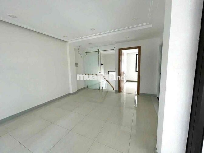 Cho thuê nhà khu Hà Đô Q10, Trệt 3 lầu, 5.5x13m, giá 55tr