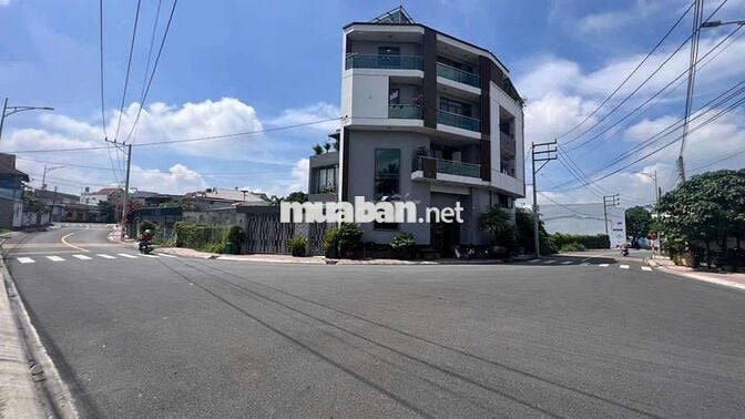 Lô góc 2 mặt tiền kinh doanh bun bán