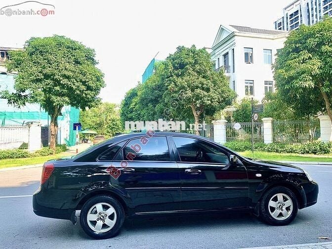 Chevrolet Lacetti 1.6MT  - 119 Triệu