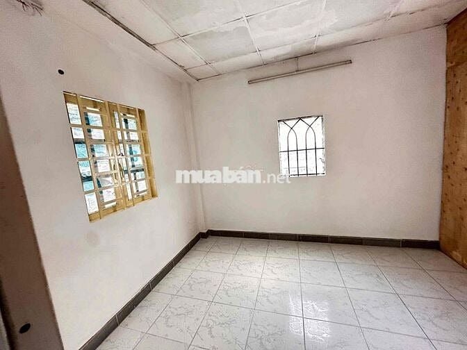 Bán nhà hẻm 1/ Tô Ngọc Vân ngay quốc lộ