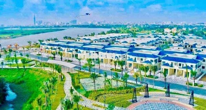 CHO THUÊ NHÀ KHU BIỆT THỰ SENTUTIA DT 300m2 1TRỆT 2LẦU 4PN 4WC GARA ÔT