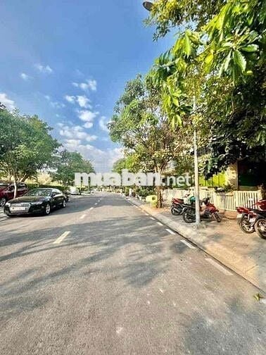 CHO THUÊ NHÀ KHU BIỆT THỰ SENTUTIA DT 300m2 1TRỆT 2LẦU 4PN 4WC GARA ÔT