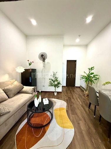 Bán nhà mặt phố Hồng Mai kinh doanh sầm uất, Dt 70m2, 4t, mt 4.2m.