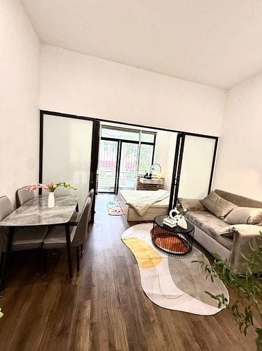 Bán nhà mặt phố Hồng Mai kinh doanh sầm uất, Dt 70m2, 4t, mt 4.2m.
