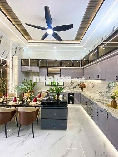 BÁN NHÀ ĐẸP FULL NỘI THẤT KDC 91B CẦN THƠ