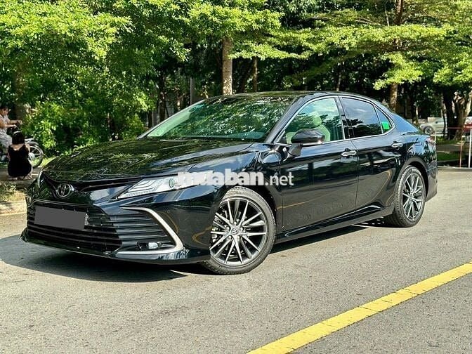 Toyota Camry 2.0Q 2022 - 24000 km