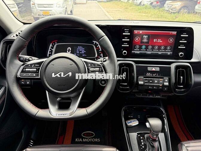 Kia Sonet 2024 Luxury 1.5 AT cốp điện,cam hành tri