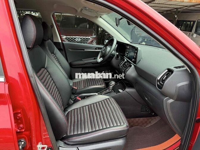 Kia Sonet 2024 Luxury 1.5 AT cốp điện,cam hành tri