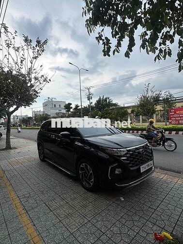 Hyundai Custin 1.5T ĐặcBiệt Sx 8/2024 Odo 4.139 km