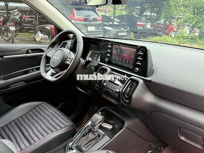 Kia Sonet 2024 Luxury 1.5 AT cốp điện,cam hành tri