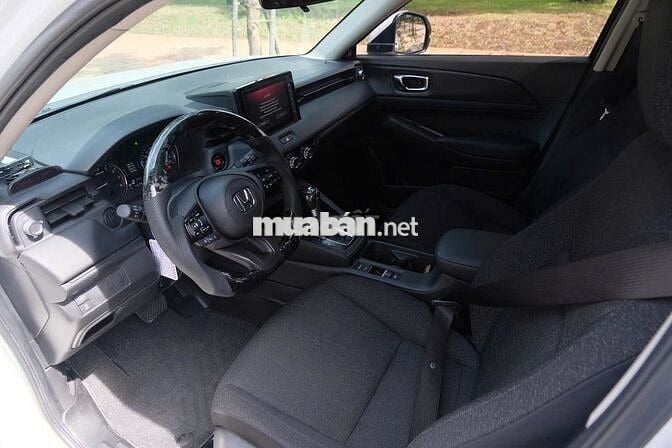 HONDA HR-V G ĐĂNG KÝ LẦN ĐẦU 2025- 13.900 Km