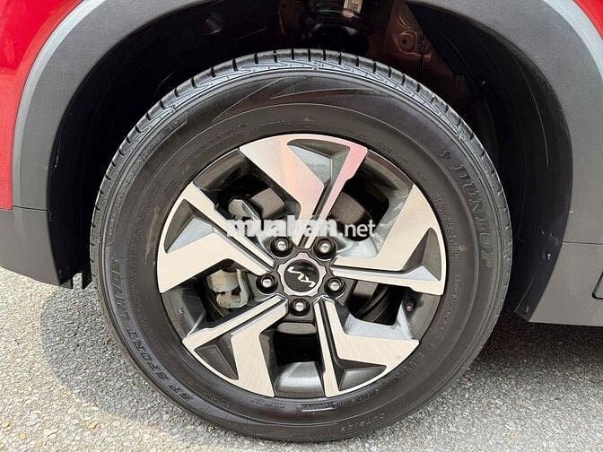 Kia Sonet 2024 Luxury 1.5 AT cốp điện,cam hành tri